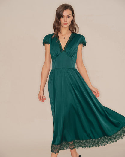 Vestido Maxi de Encaje Verde con Escote en V