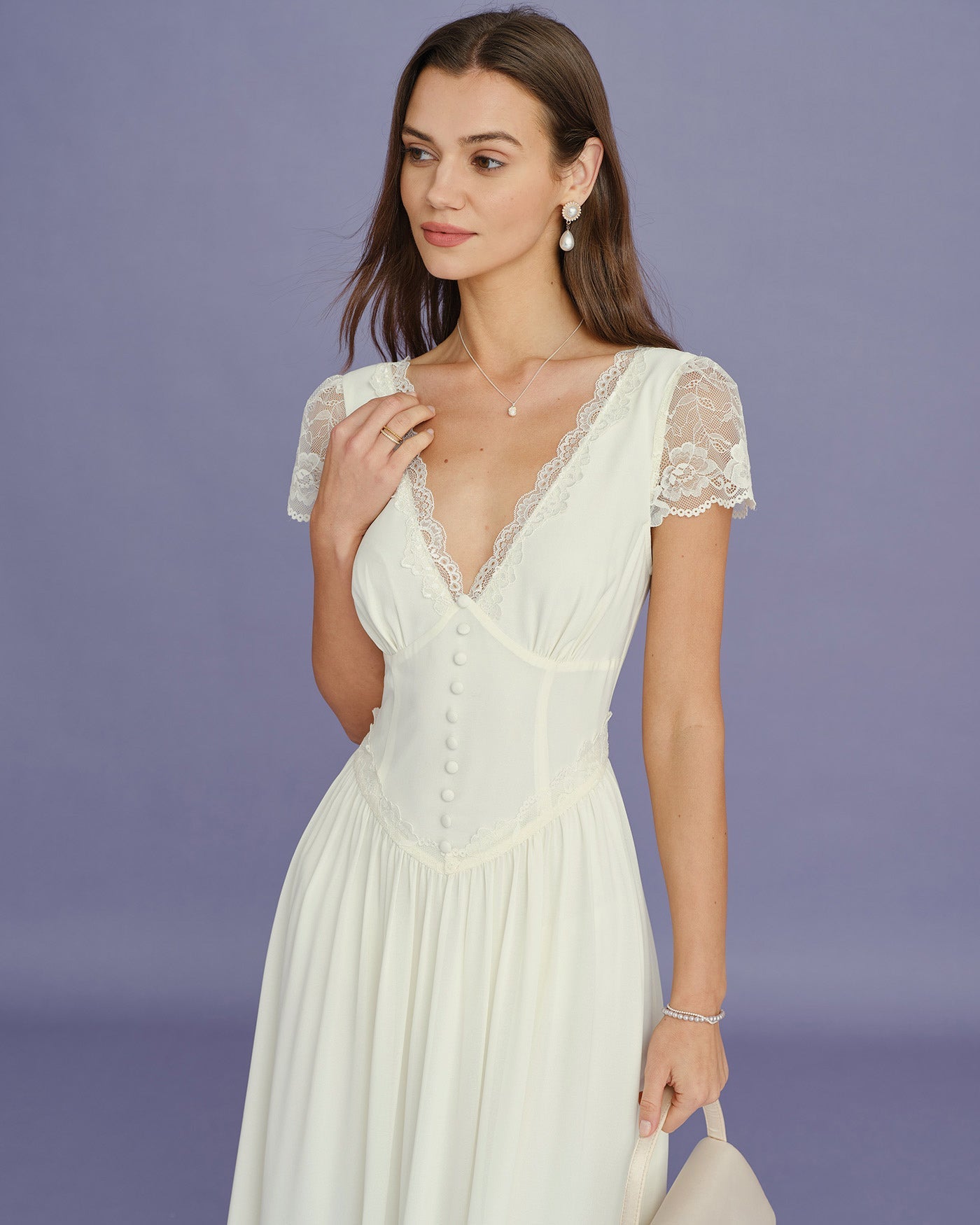 Vestido Maxi de Encaje con Espiguilla en V Color Albaricoque