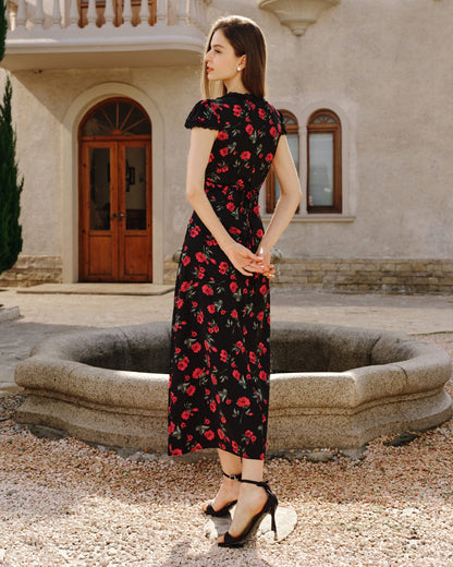 Vestido Maxi Negro Floral con Escote en V