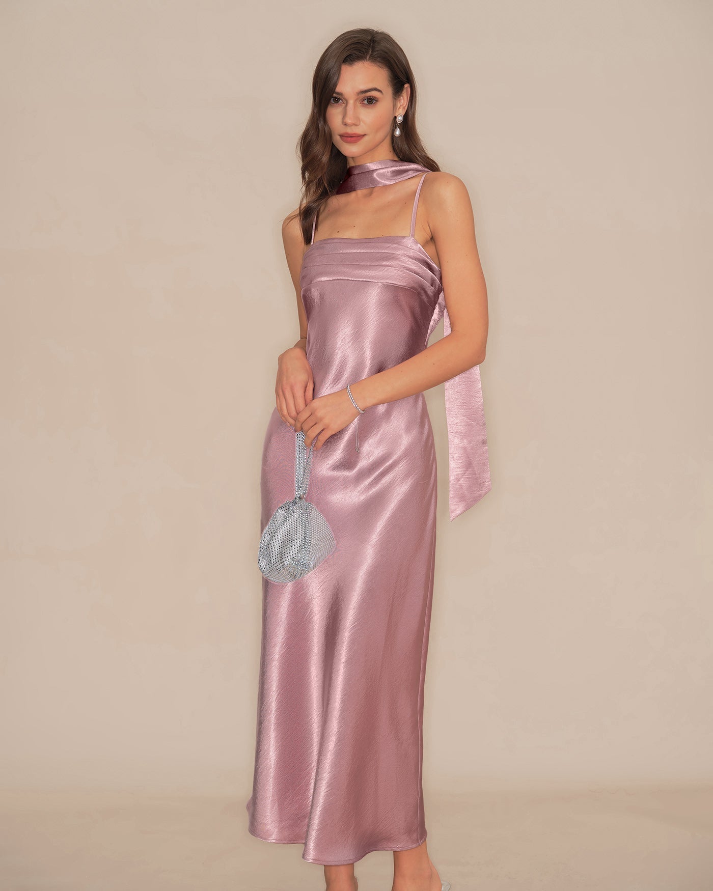 Vestido Maxi de Satén Sirena Rosa