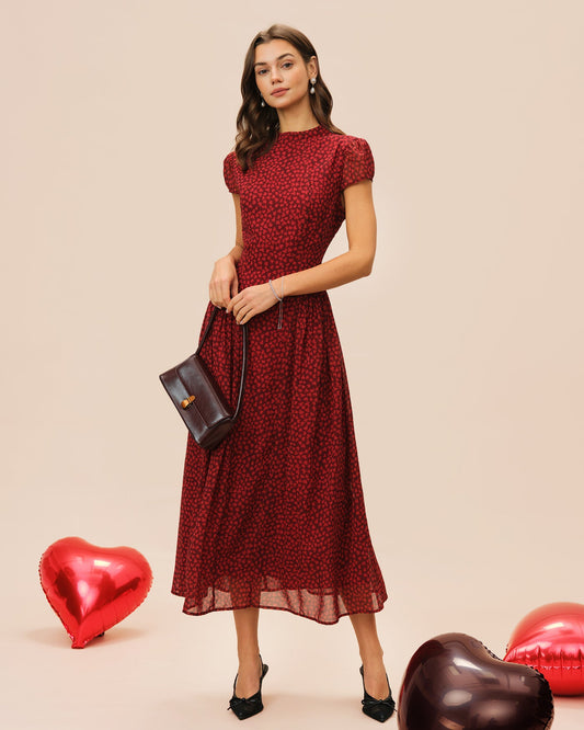 Vestido Maxi Floral con Mangas de Capucha Rojas