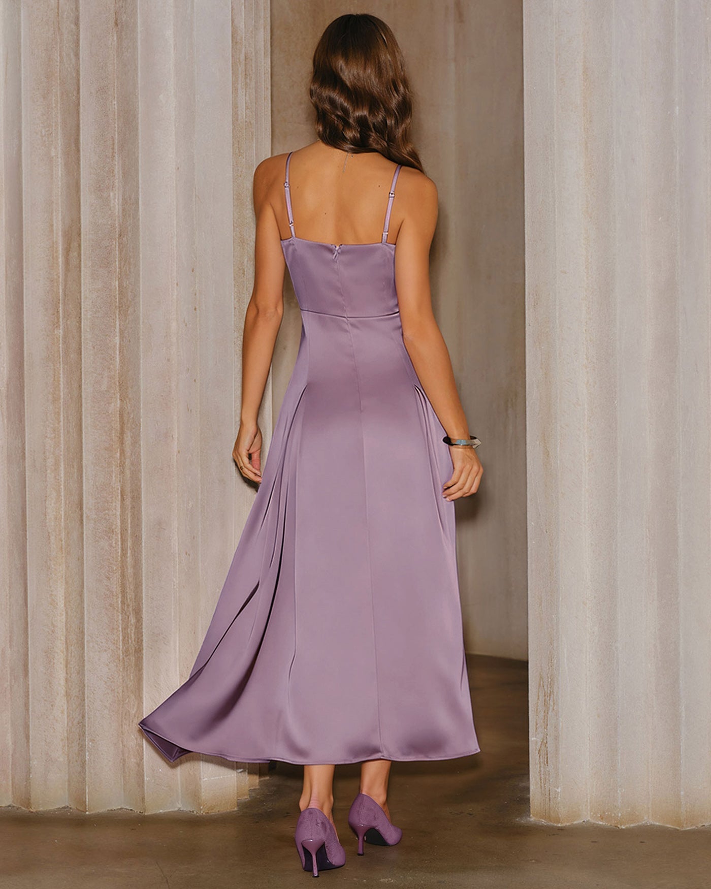 Vestido Maxi de Satén Púrpura
