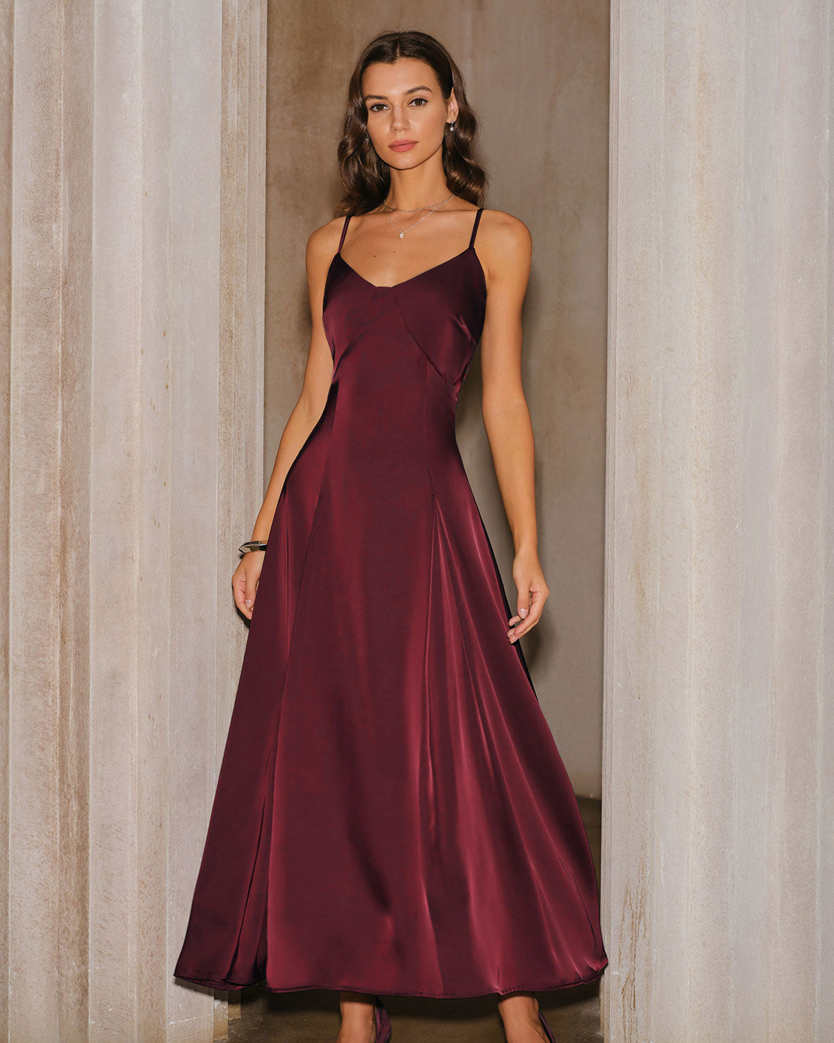 Vestido Maxi A-Line de Satén Rojo Vino