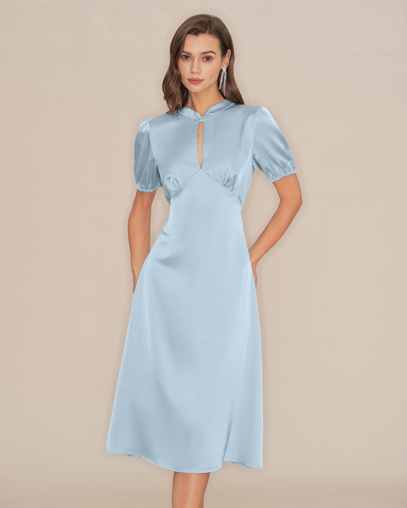 Vestido Midi de Satén sin Espalda con Mangas Abullonadas Azules