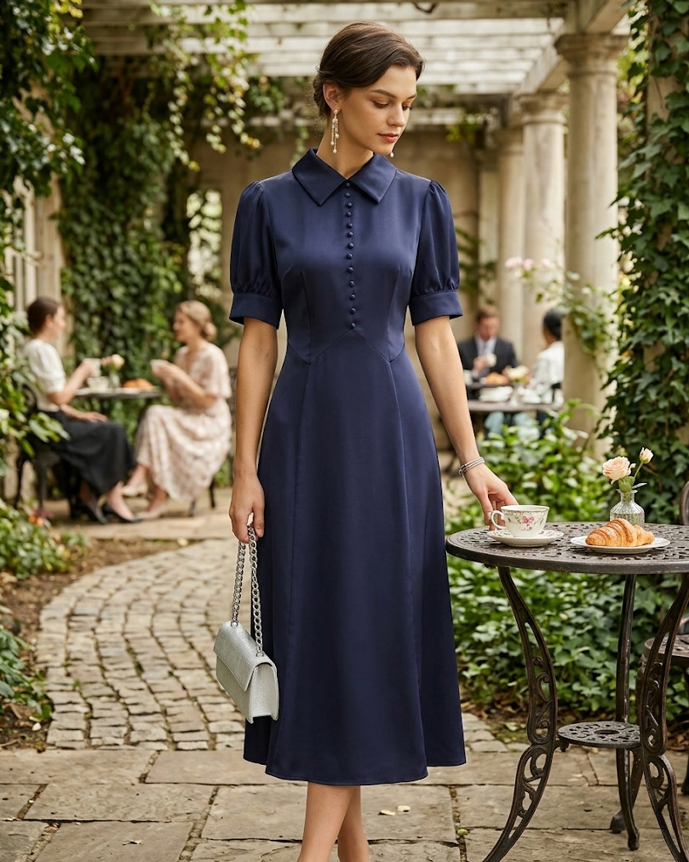 Vestido Midi de Satén con Cuello de Marinerito y Mangas Abullonadas