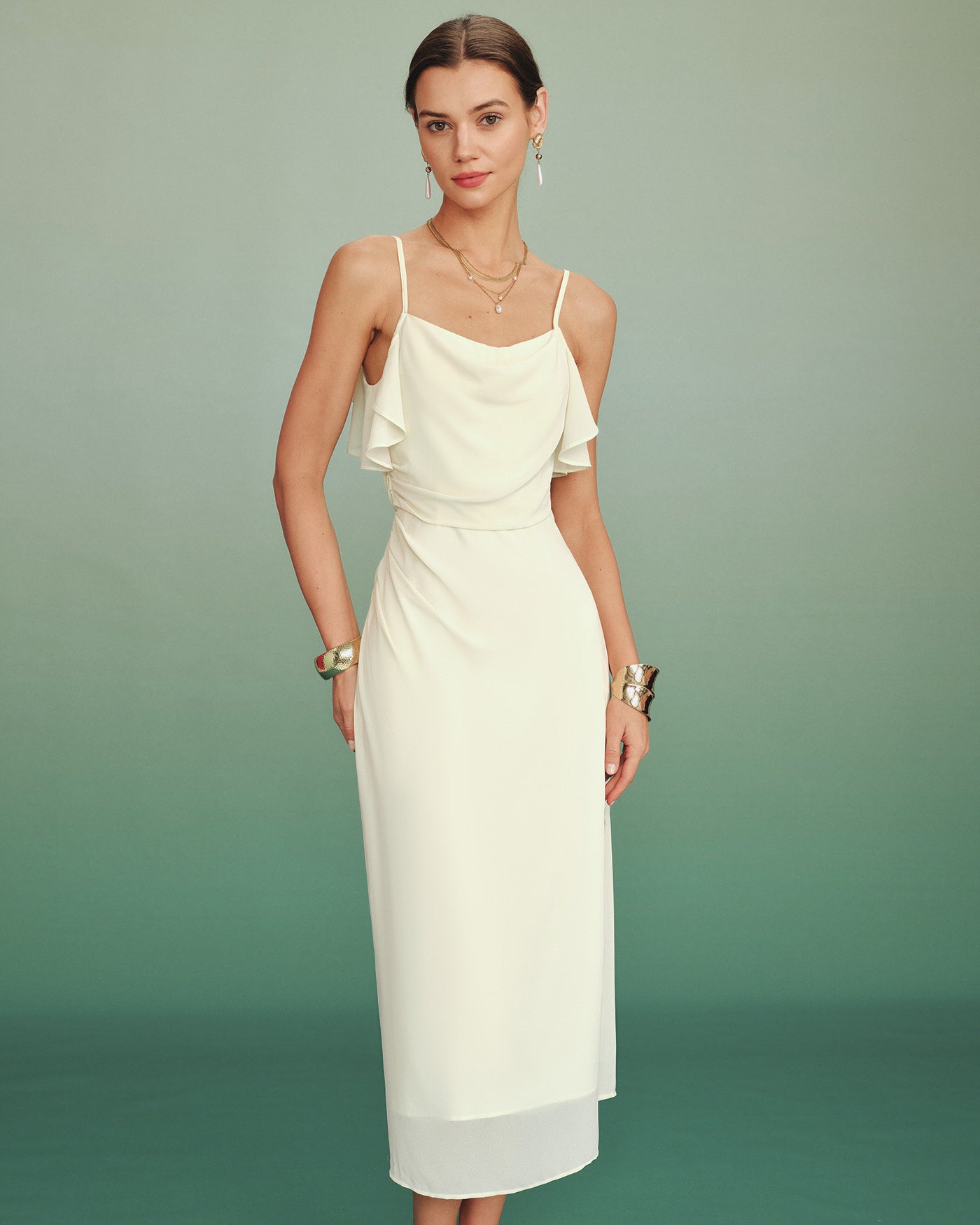 Vestido Midi de Chifón con Volantes en Color Albaricoque
