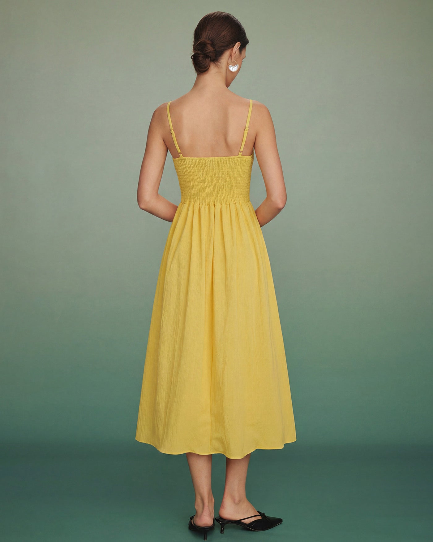 Vestido Midi A-Line Amarillo con Pliegues