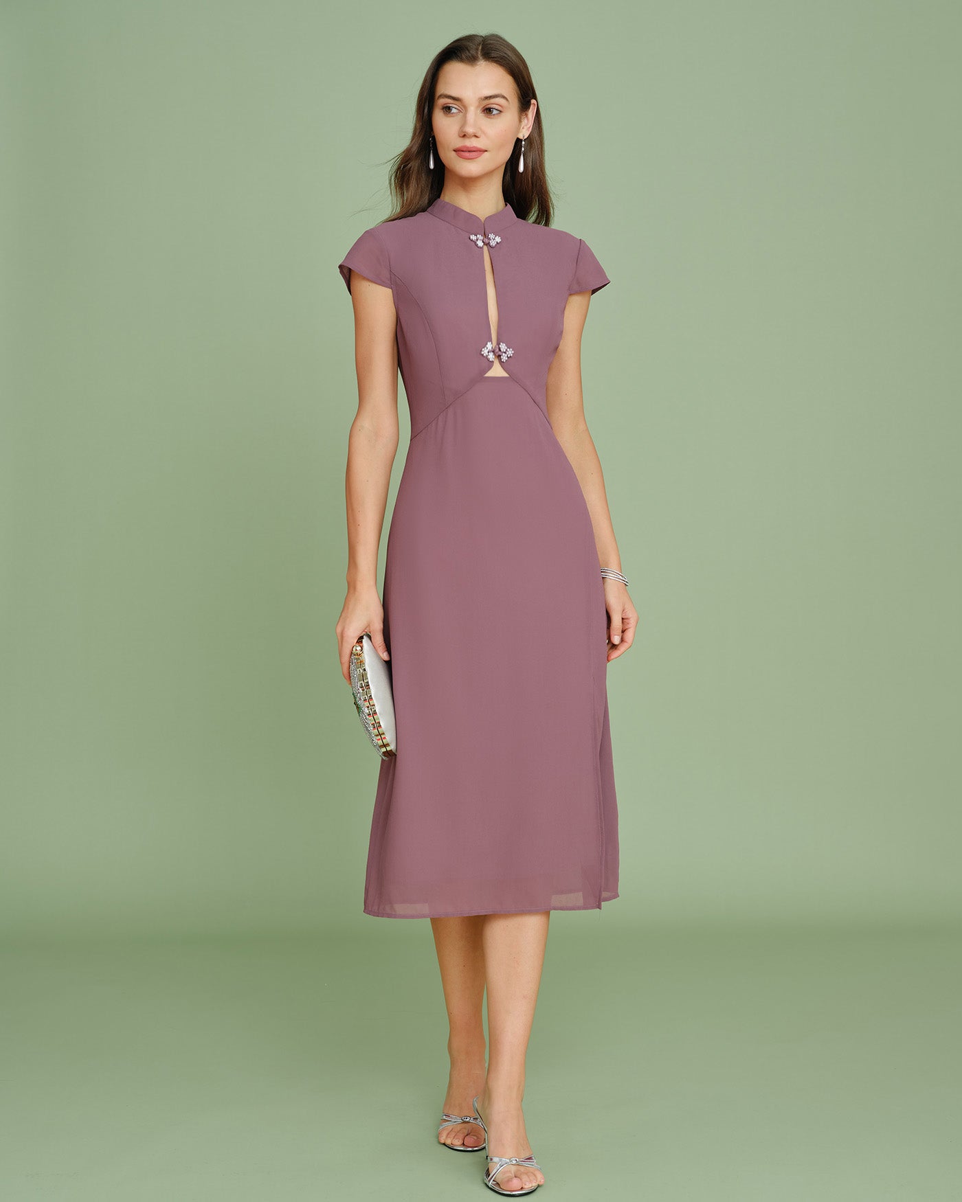 Vestido Midi de Chiffon con Cuello Mandarín Morado