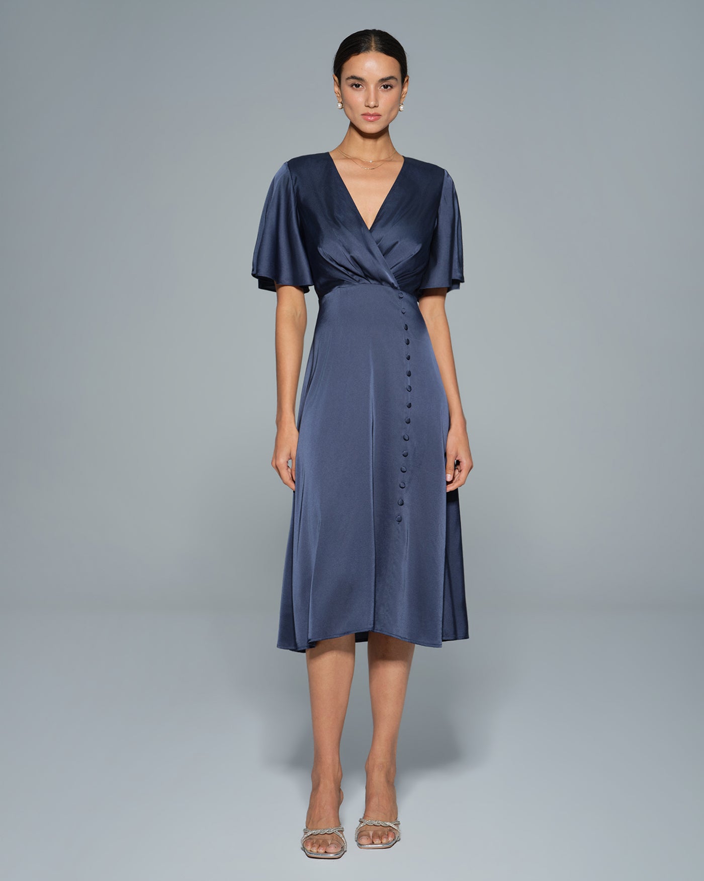 Vestido Midi de Satén con Escote en V Marino
