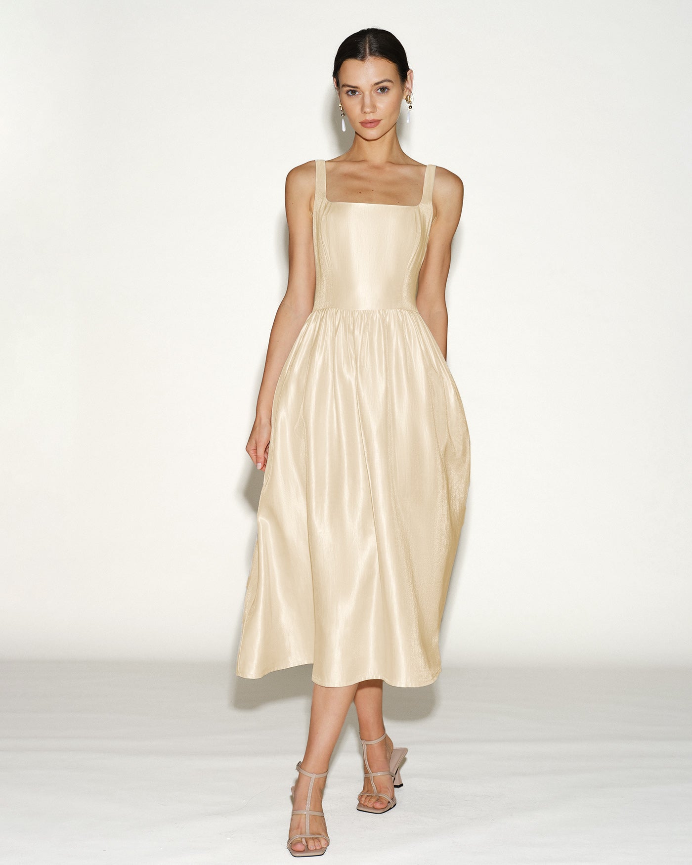 Vestido Midi Deslizante Color Albaricoque