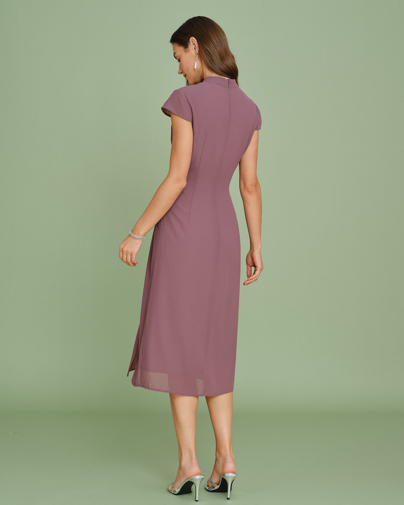 Vestido Midi de Chiffon con Cuello Mandarín Morado