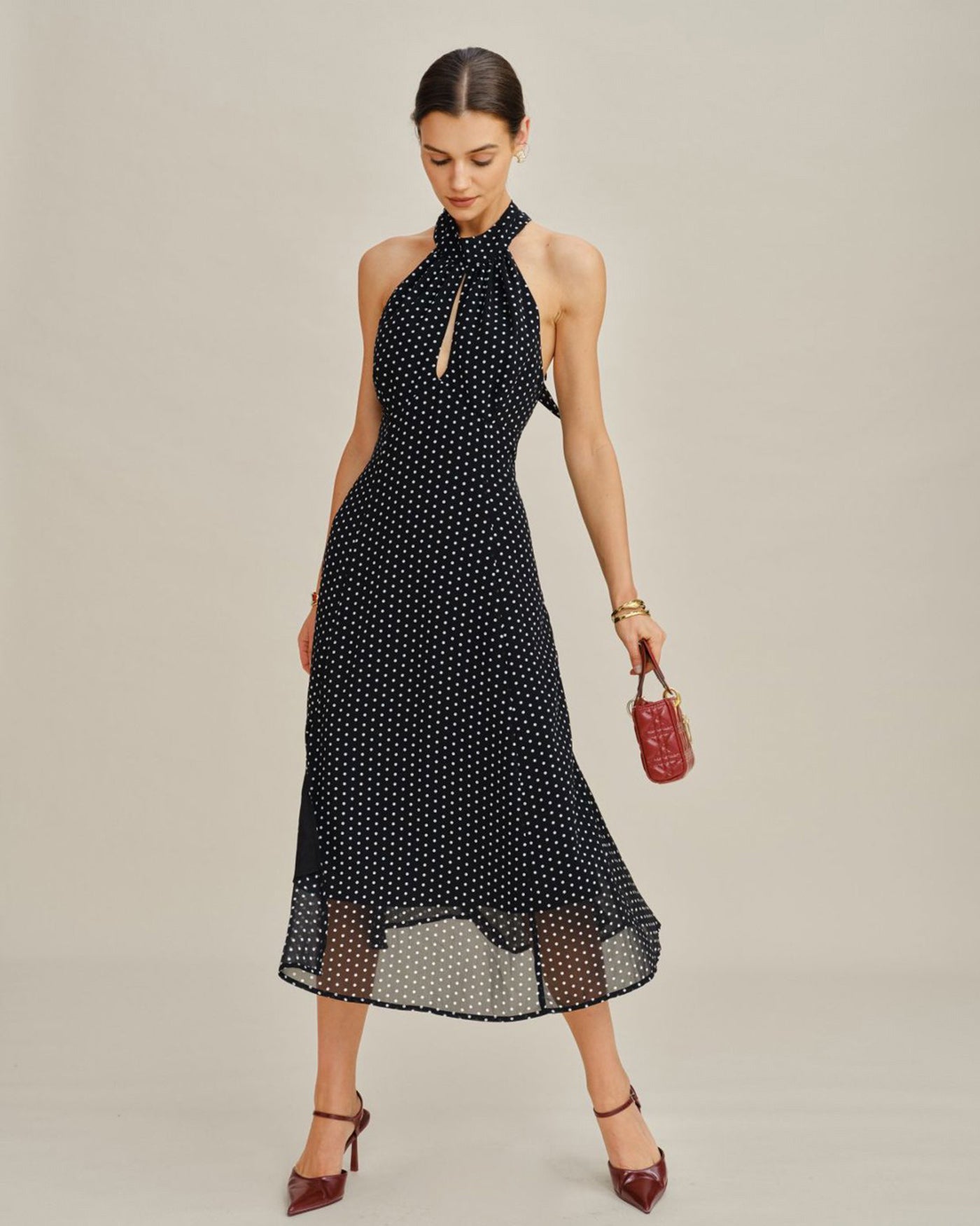 Vestido Midi Halter de Lunares Negros