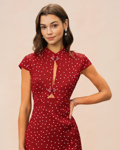 Vestido Midi de Lunares con Cuello Mao Rojo