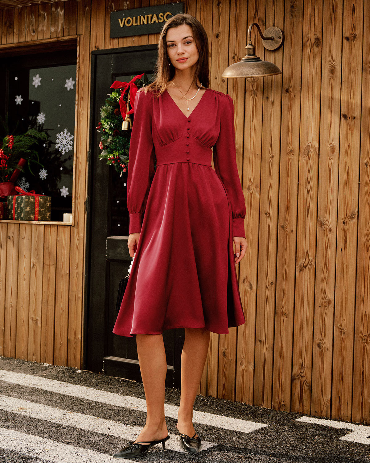 Vestido Midi de Satén Rojo Vino con Escote en V