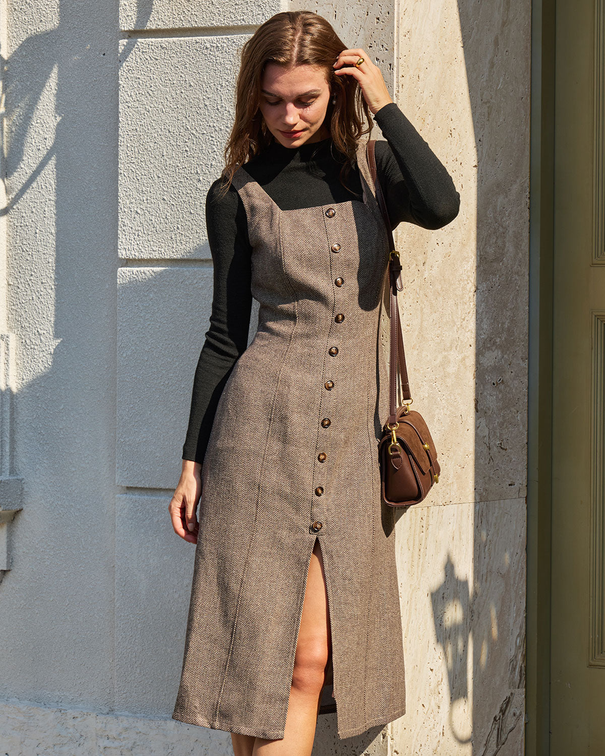 Vestido Midi Sin Mangas Marrón con A-Line y Corte