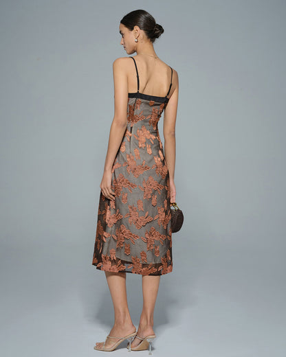 Vestido Midi Floral de Caramelo
