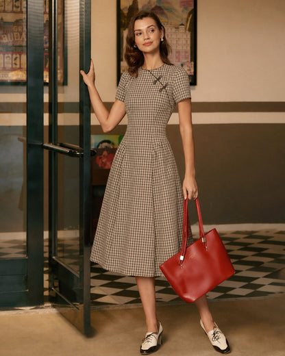 Vestido Midi de Cuello Redondo a Cuadros Marrón