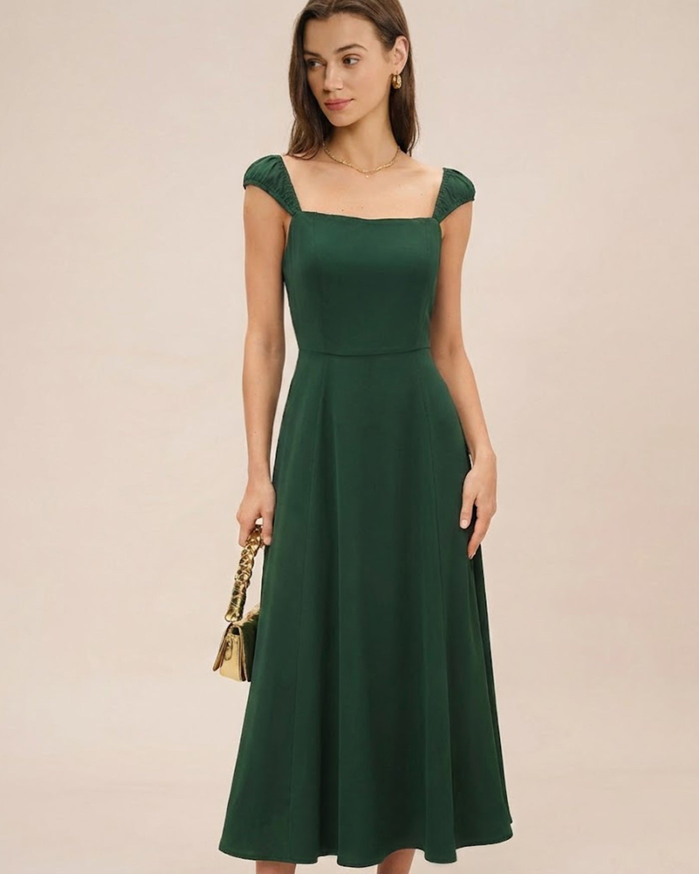 Vestido Midi de Cuello Cuadrado y Manga Corta Verde