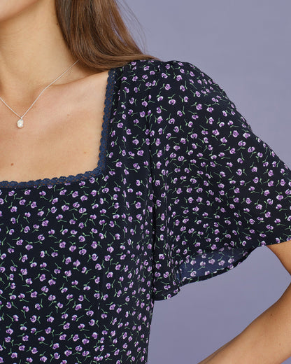 Vestido Midi con Mangas de Mariposa Floral Morado
