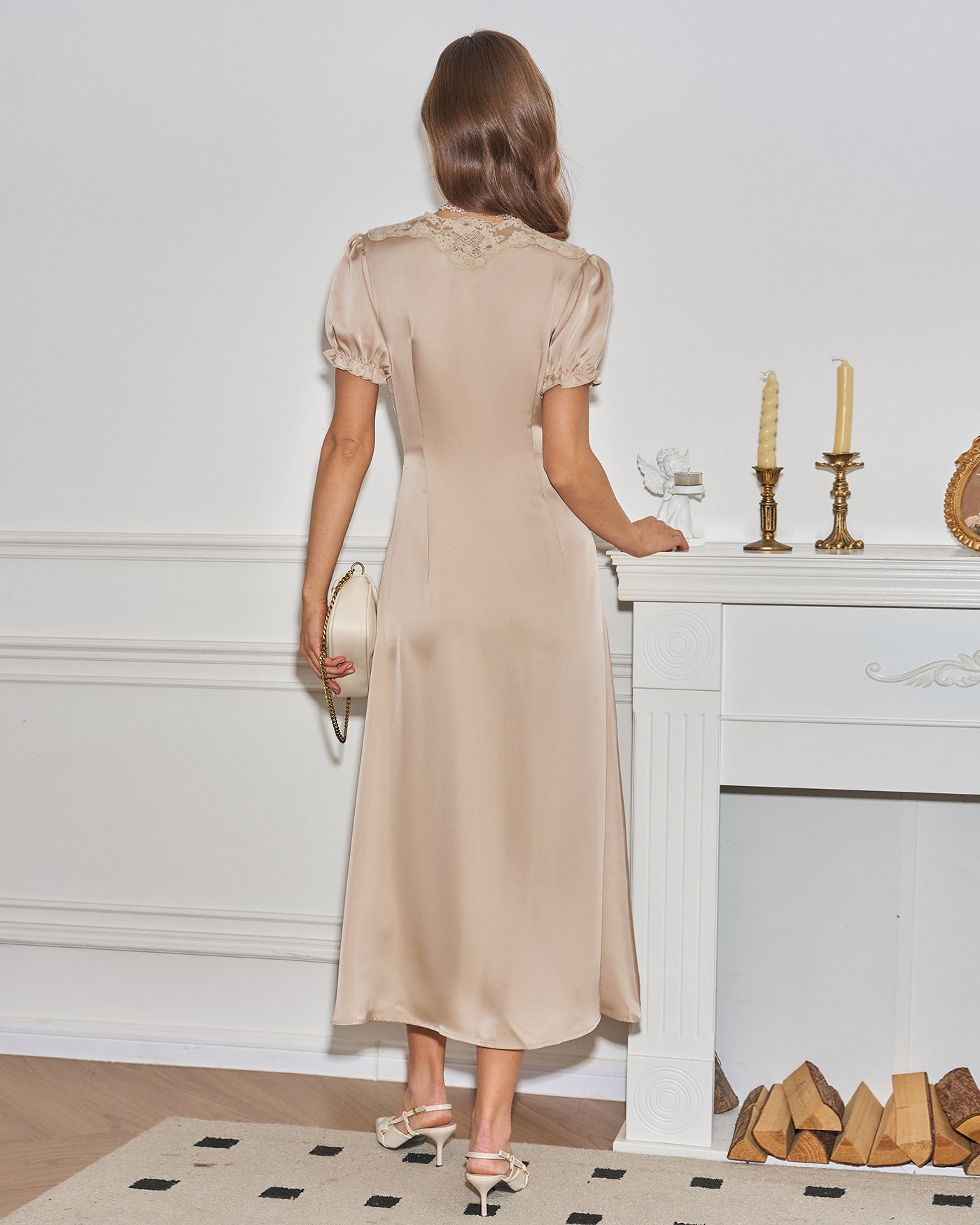Vestido Midi de Encaje con Escote en V Color Albaricoque