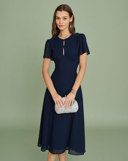 Vestido Midi de Chifón Cortado en Color Marino