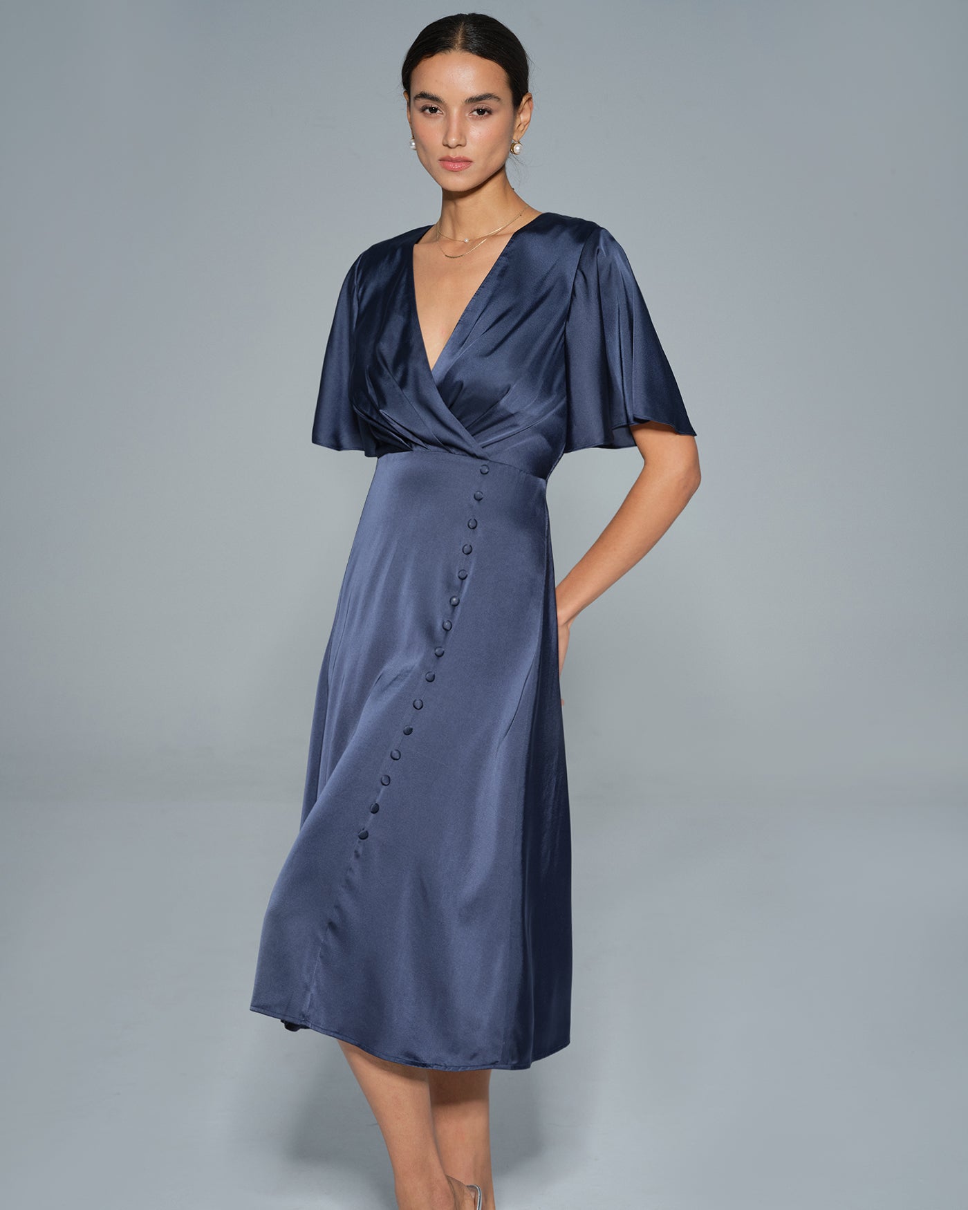 Vestido Midi de Satén con Escote en V Marino