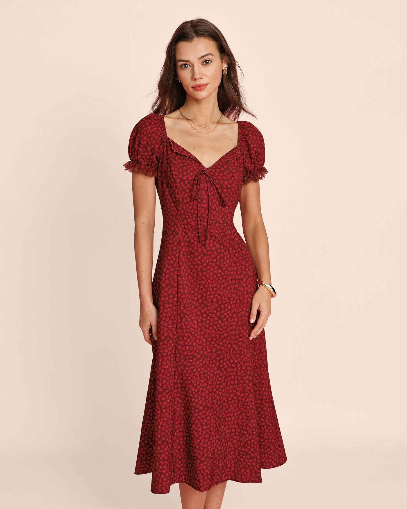 Vestido Midi Floral de Encaje con Cuello en V Rojo
