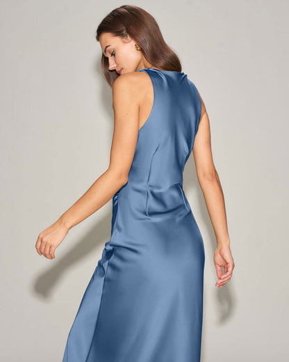 Vestido Midi de Satén Azul con Escote Barco