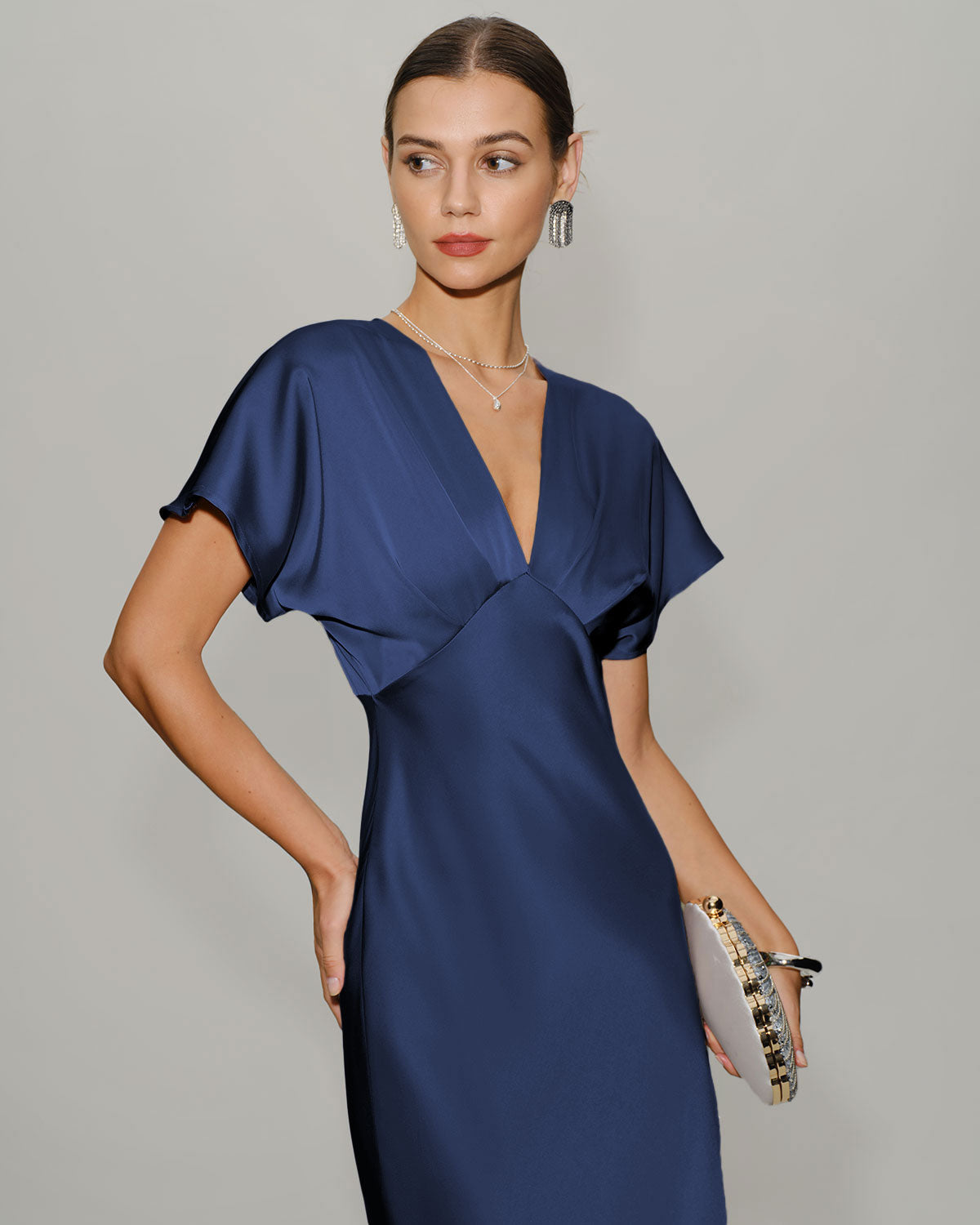 Vestido Midi de Satén con Mangas de Cowl