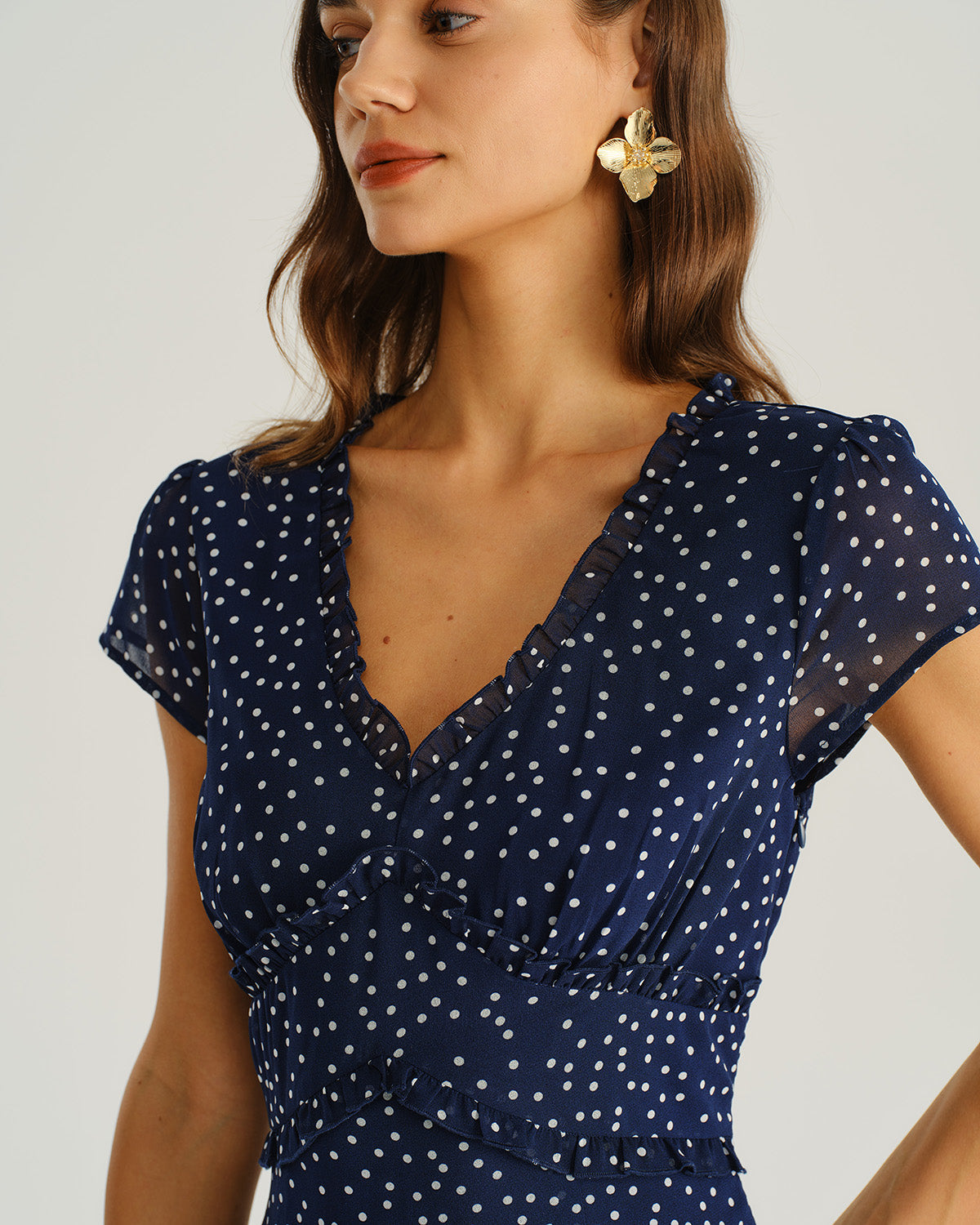 Vestido Midi de Manga Corta con Lunares en Color Marino