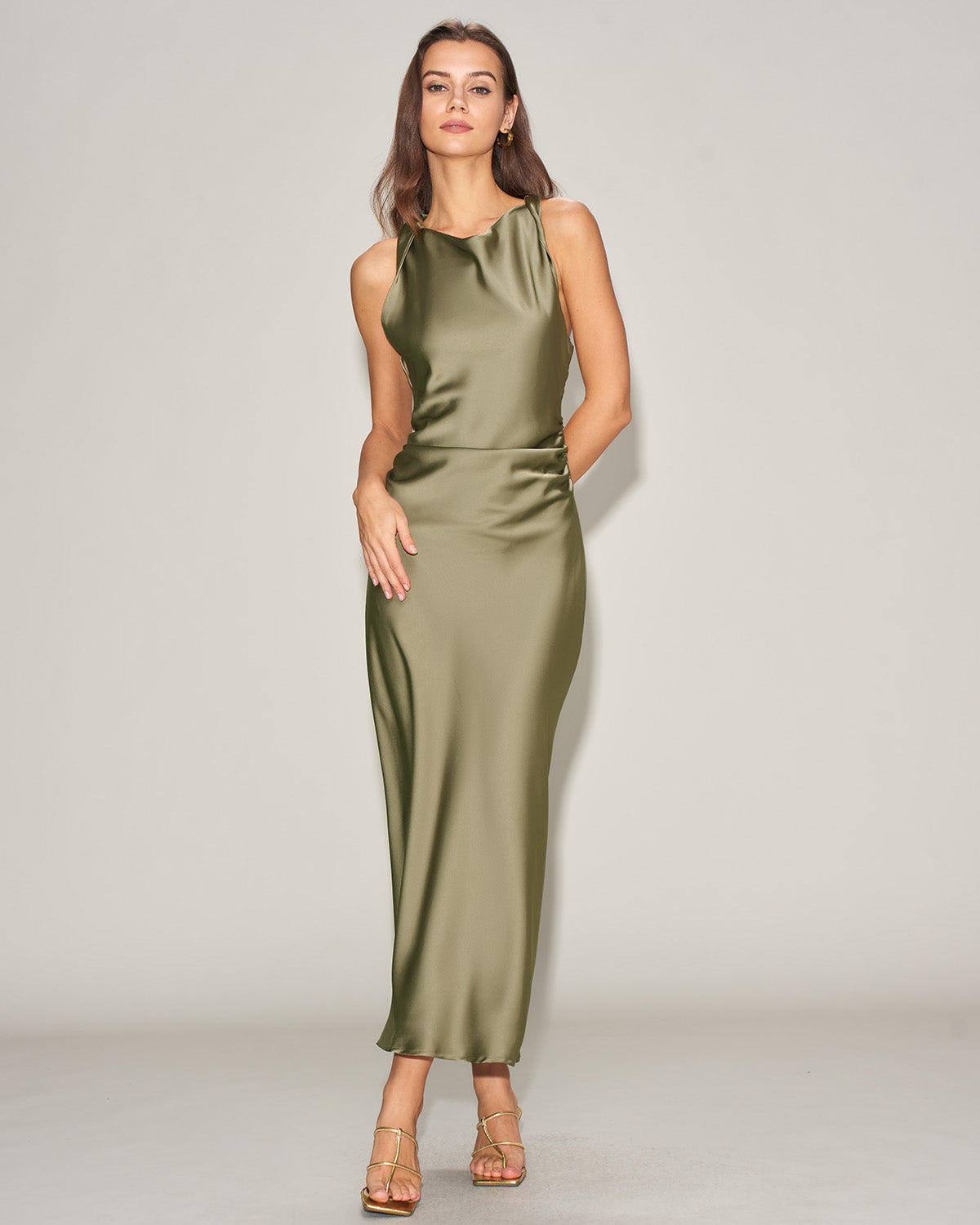 Vestido Midi Sin Mangas de Satén Verde