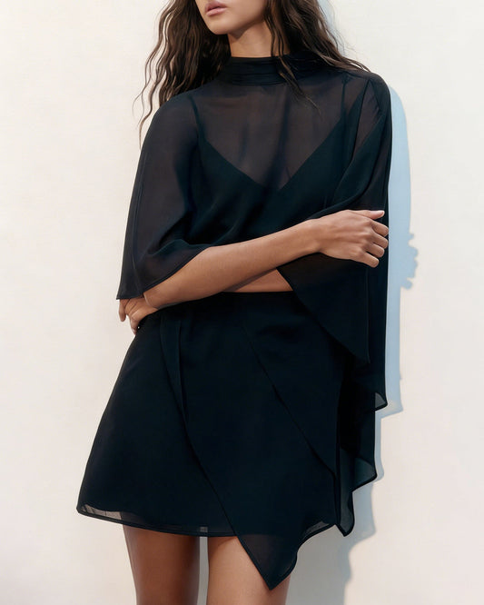 Vestido Mini de Manga Capa Negra