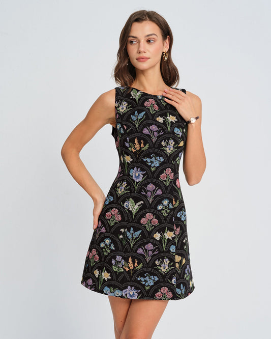 Vestido Mini Negro Floral de Cuello Barco