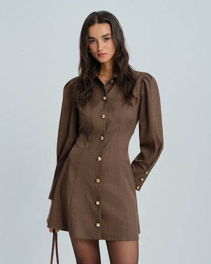 Vestido Mini con Botón y Corbata Marrón