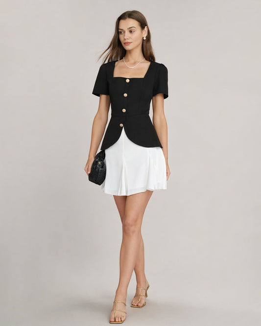 Vestido Mini de Cuello Cuadrado Negro con Contraste