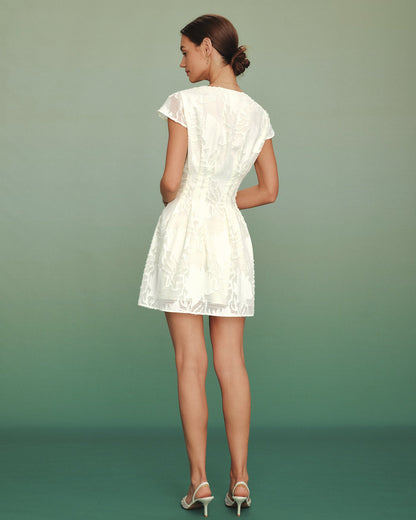 Vestido Mini Texturizado con Escote en V Color Albaricoque