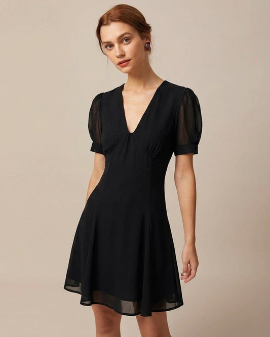 Vestido Mini de Manga Abullonada con Escote en V Negro
