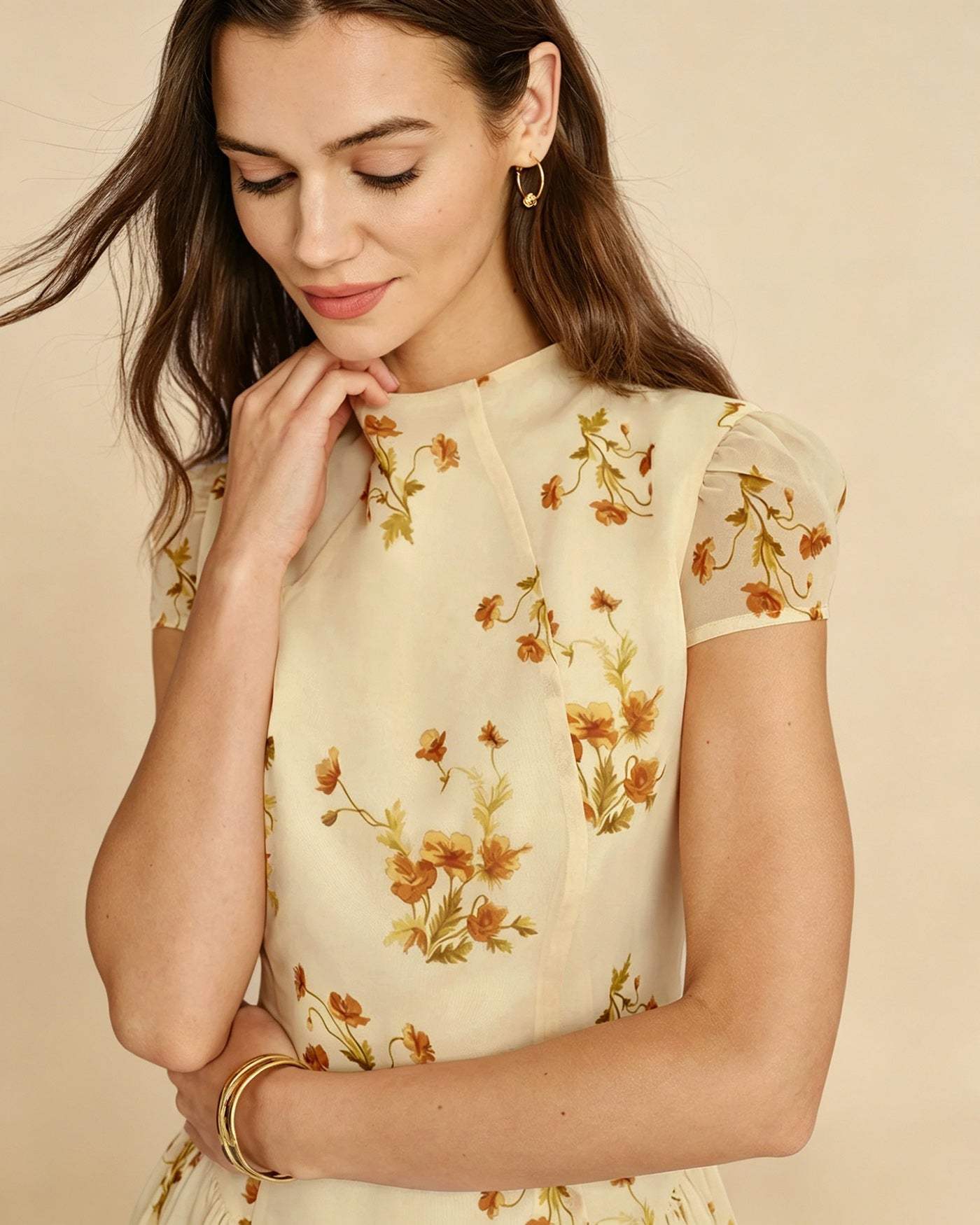 Vestido Mini Floral de Tortuga Amarillo Claro