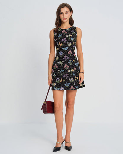 Vestido Mini Negro Floral de Cuello Barco