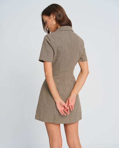 Vestido Mini de Cuadros Marrón con Cuello