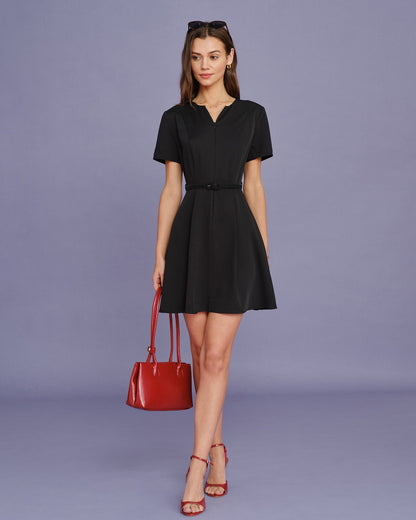 Vestido Mini Fruncido Cinturón Negro