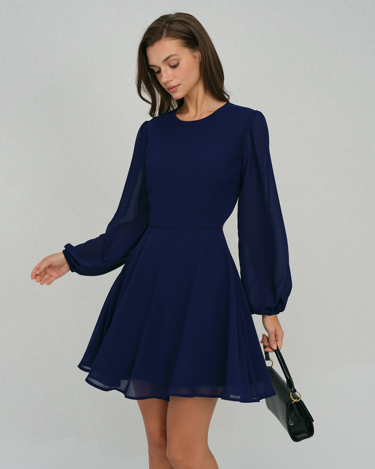 Vestido Mini A-Line de Chifón Azul Sin Espalda