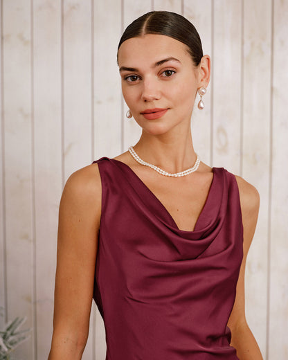 Vestido Mini de Satén Rojo Vino con Cuello de Cowl