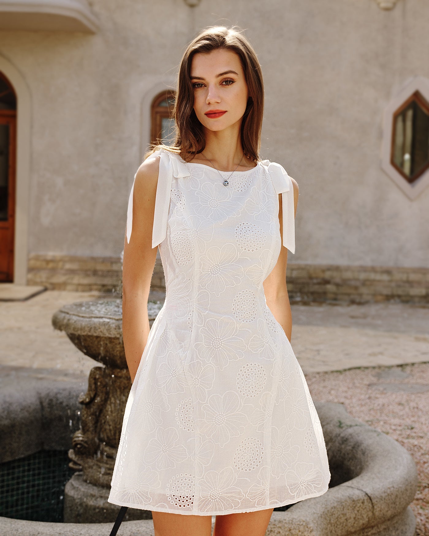 Vestido Mini Texturizado Floral Blanco