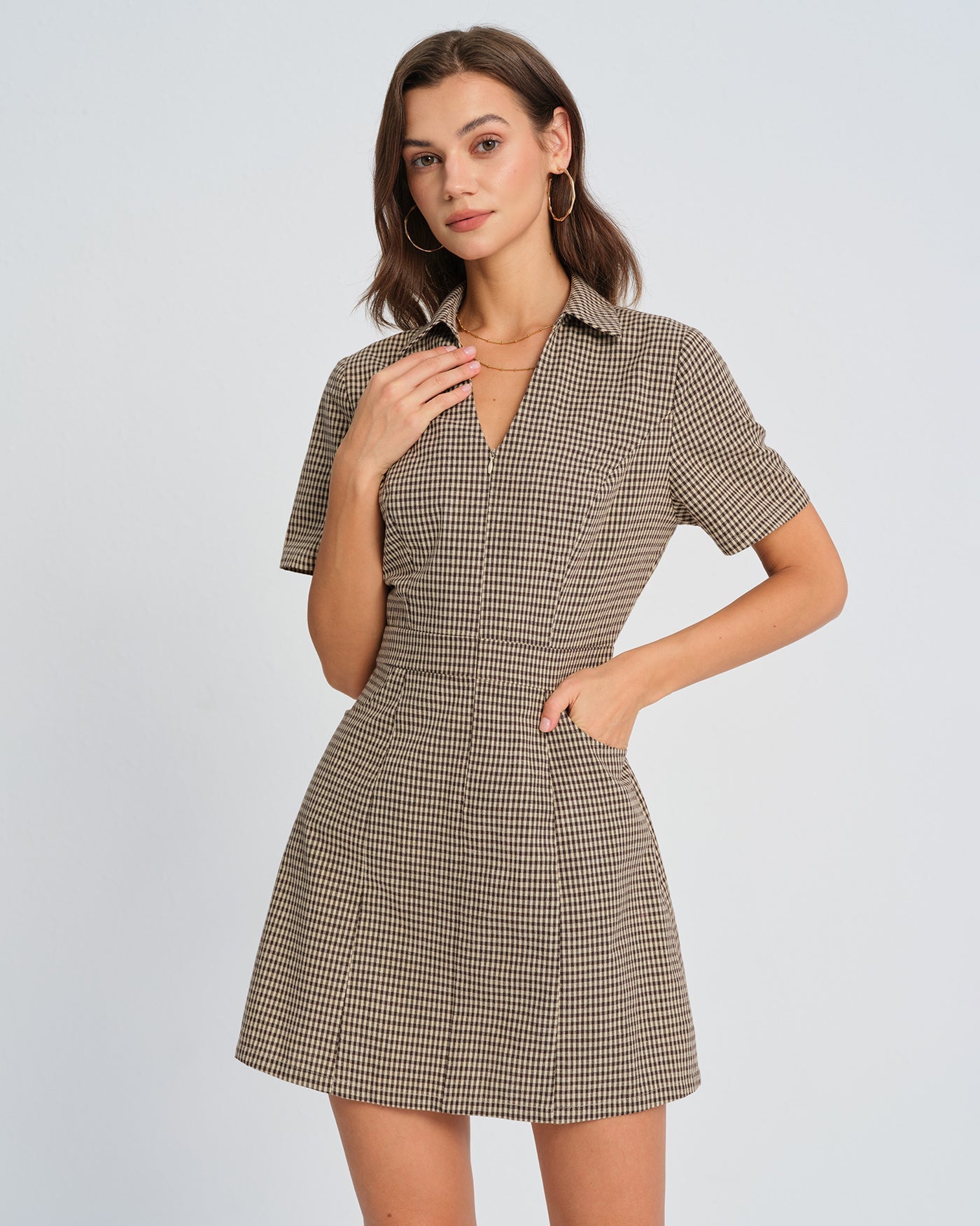 Vestido Mini de Cuadros Marrón con Cuello