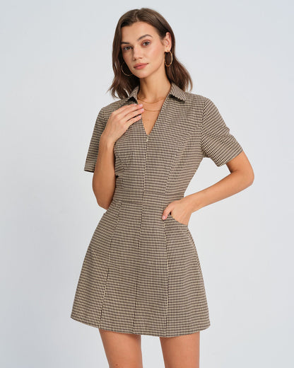 Vestido Mini de Cuadros Marrón con Cuello