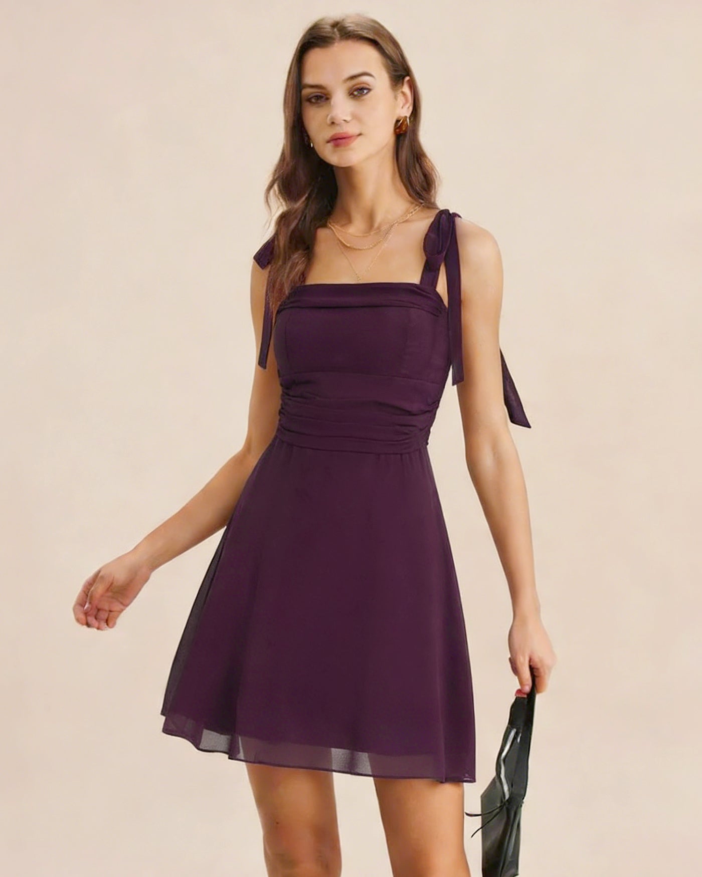 Vestido Mini de Chifón con Tirantes Morado
