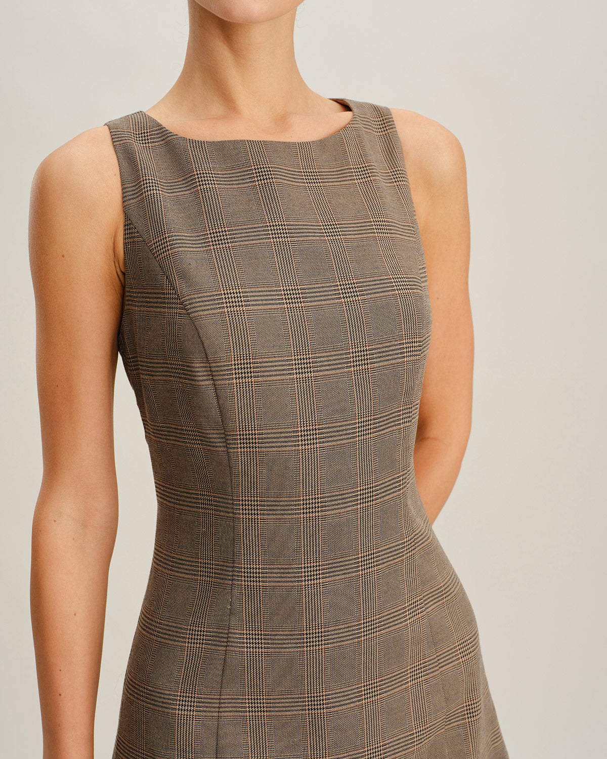 Vestido Mini Sin Mangas a Cuadros Marrón