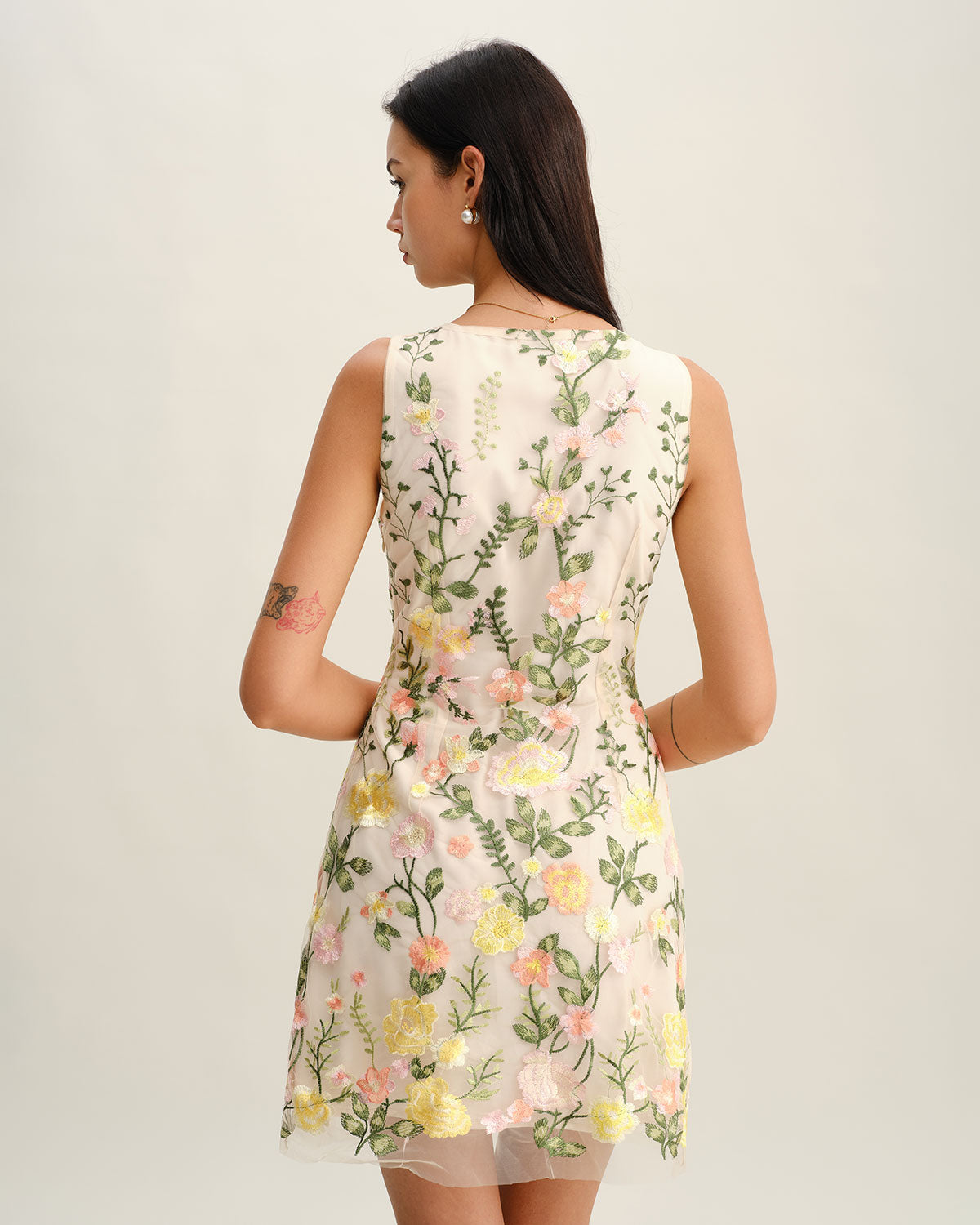 Vestido Mini Sin Mangas Amarillo con Flores