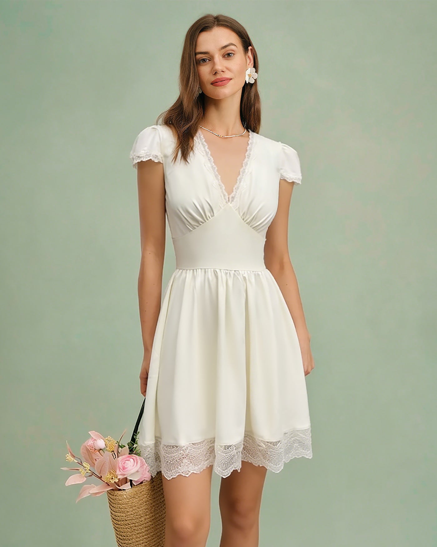 Vestido Mini de Encaje con Escote en V Color Albaricoque